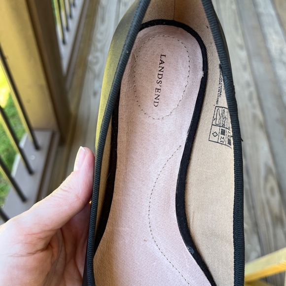 Never Worn Lands End flat with gold detail on front - Picture 4 of 6